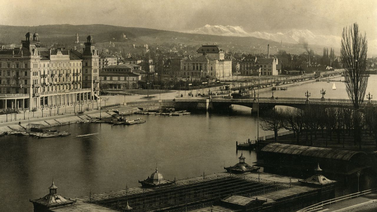 The original Tonhalle on Sechseläutenplatz around 1895